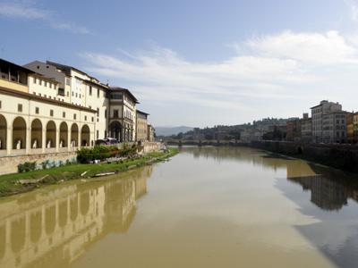 Dreamy view from the beginning of the Ponte Vecchio