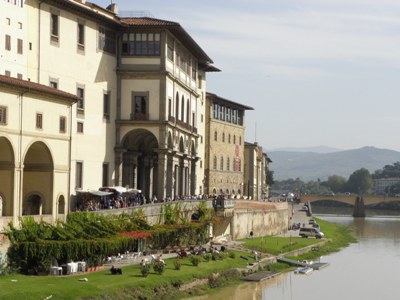 Looking back at the Uffizi